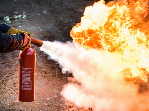 CPPFES2005 First Attack Firefighting Equipment (Half-Day Course)